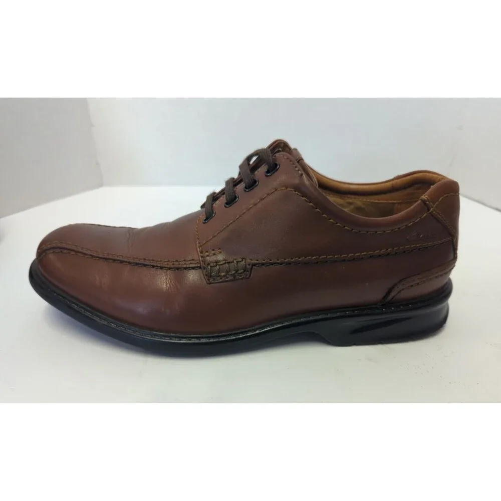 CLARKS Colson Over Brown Leather Oxfords Men's 10.5 Casual Shoes Great Condition